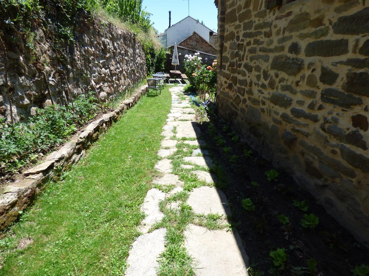 La Posada De Pedrazales Εξωτερικό φωτογραφία